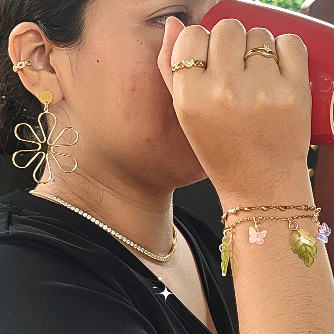 Pulseras de acero inoxidable con dijes de mariposas y hojas (GBR-PAI-HM-MIX)