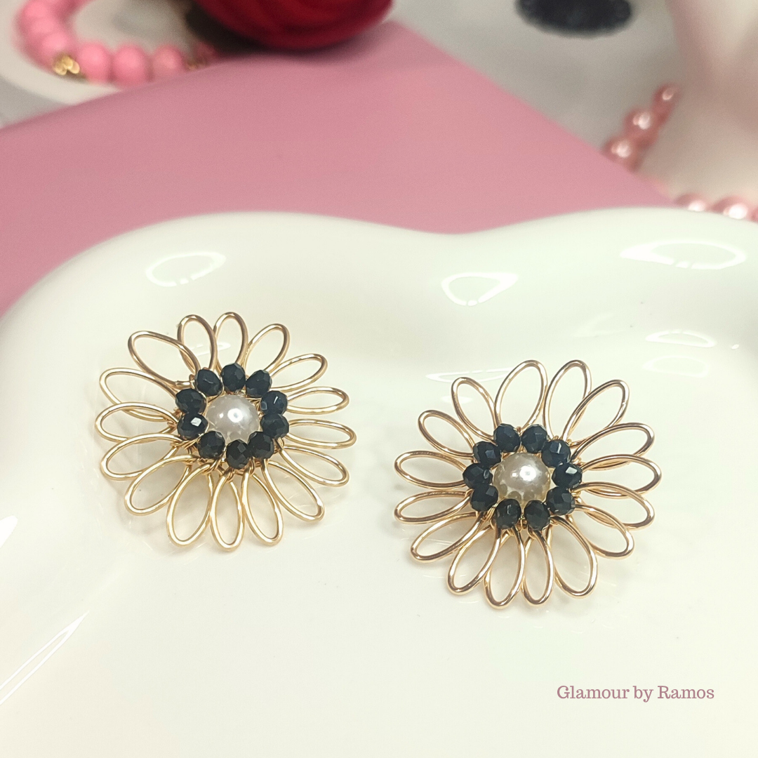 Aretes de tapón de corazón con cristales y perlas (GBR-COR-A-005)