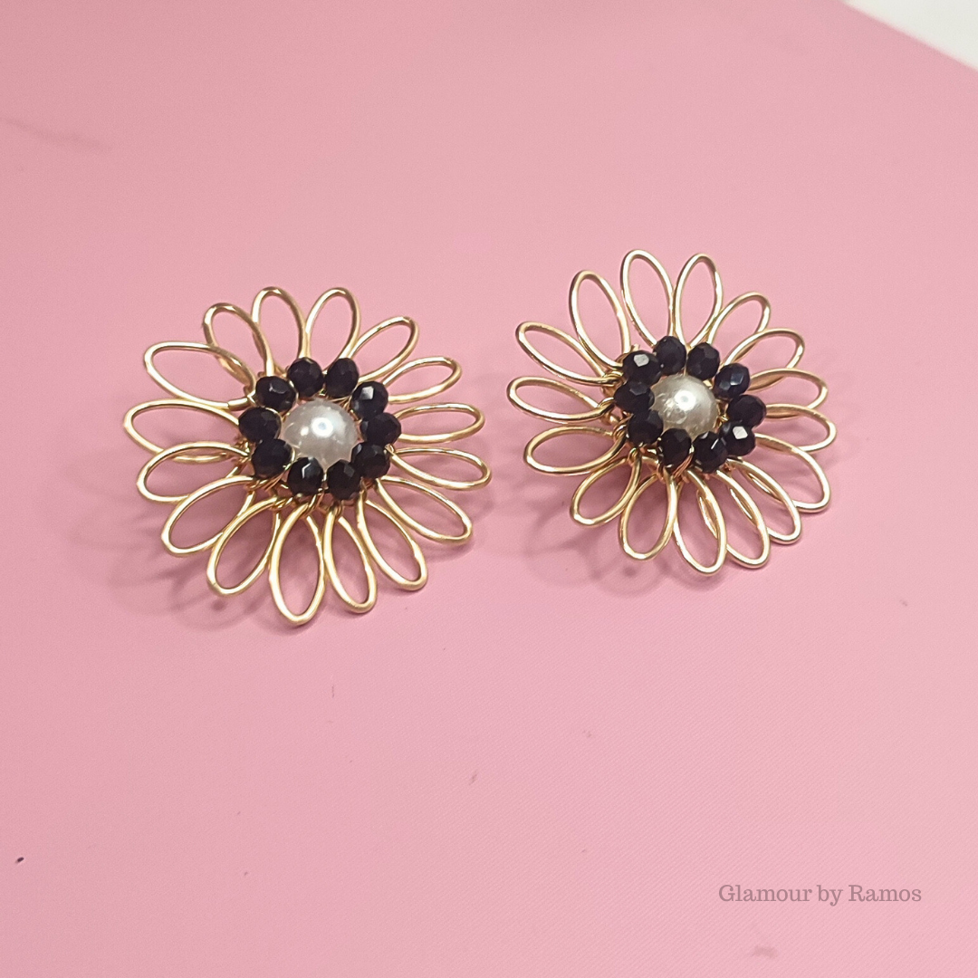 Aretes de tapón de corazón con cristales y perlas (GBR-COR-A-005)