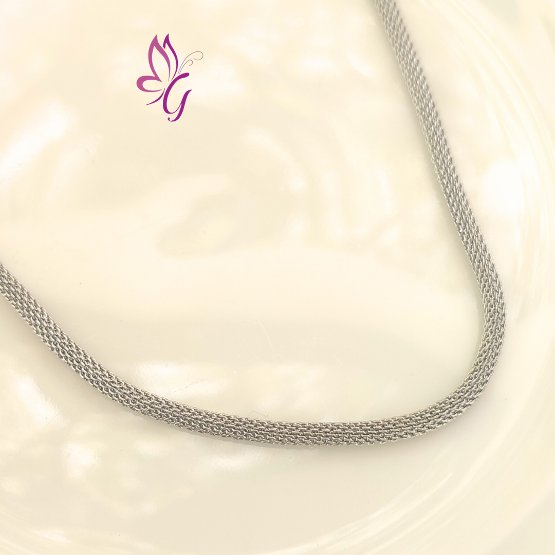 Collar estilo serpiente en acero inoxidable plateado (GBR-NJEW-L167-03A-P)