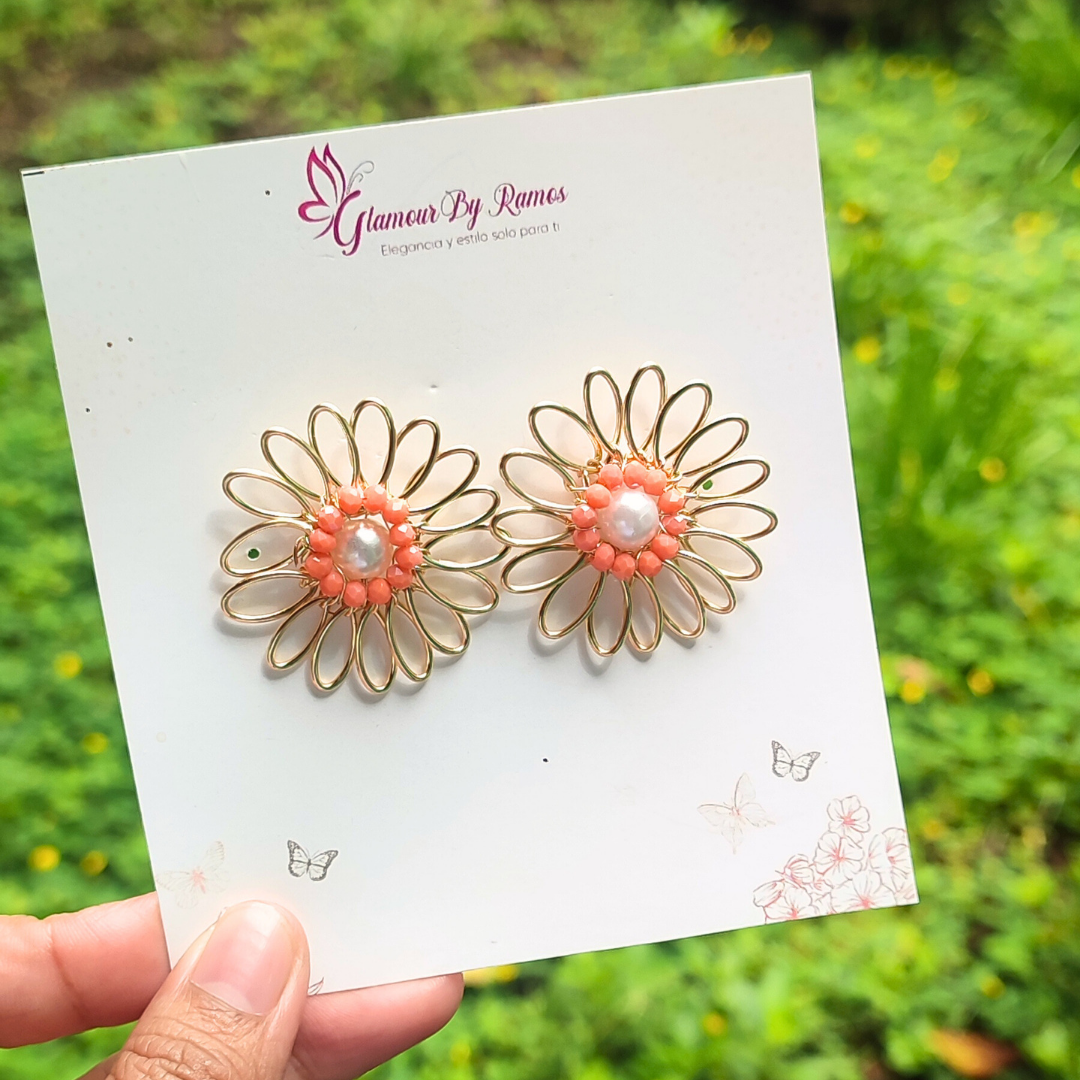 Aretes de tapón de corazón con cristales y perlas (GBR-COR-A-003)