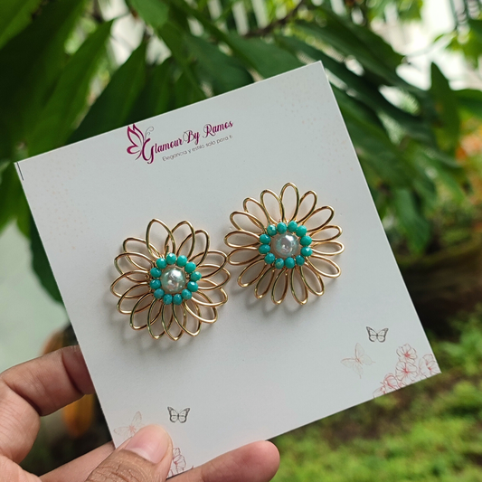 Aretes de tapón de corazón con cristales y perlas (GBR-COR-A-002)
