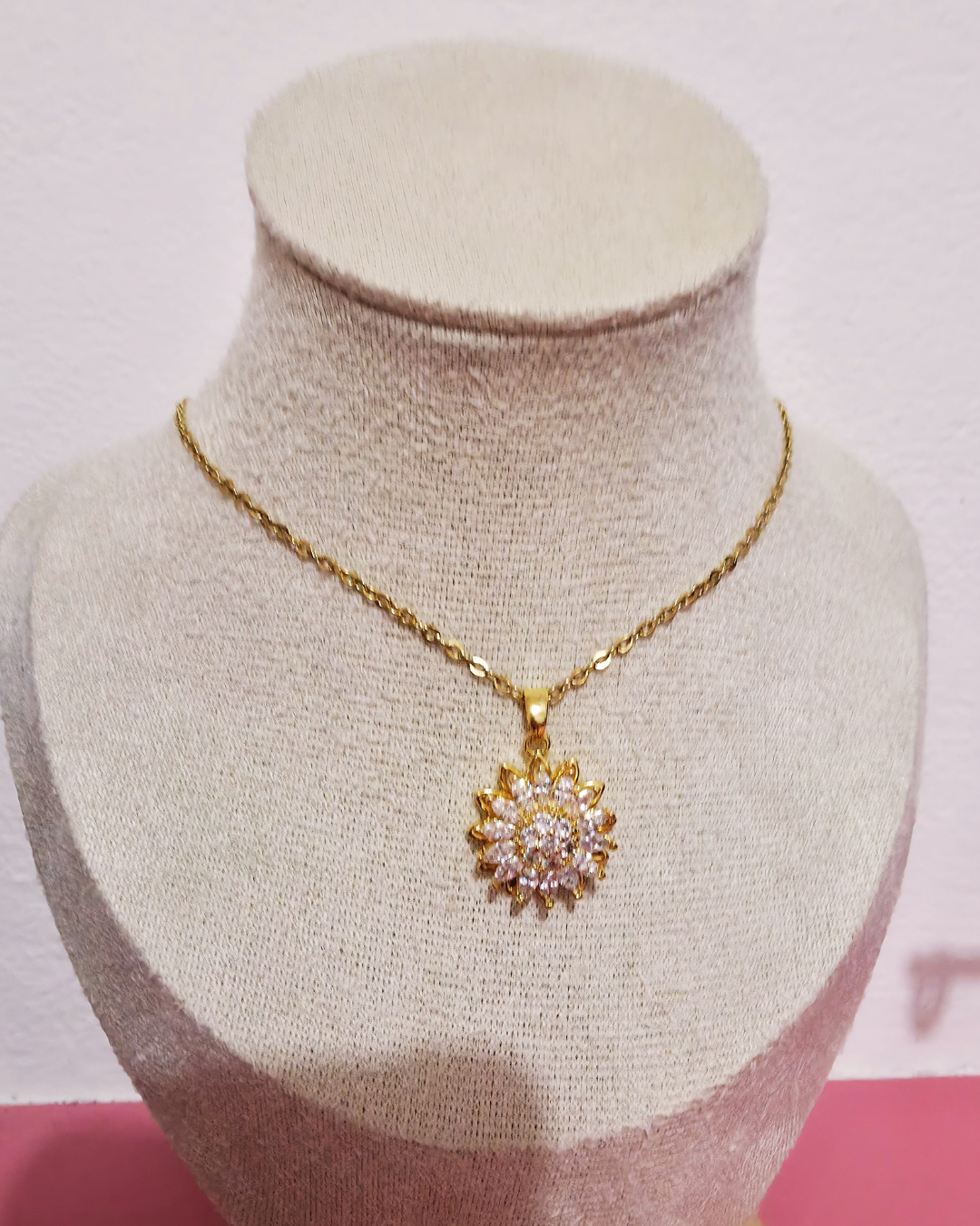 Collar de Girasol Giratorio (GBR-ZIRC-I055-02G)