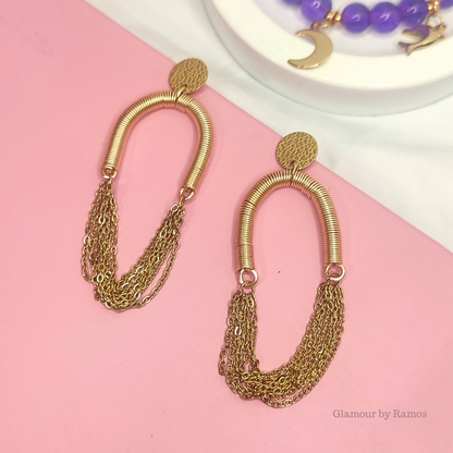 Aretes de tapón u invertida con cadenas (GBR-ALA-CAD-G)