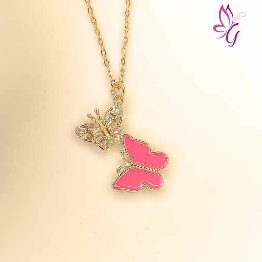 Collar de acero inoxidable con dije de mariposa doble (GBR-ZIRC-I046-15A)